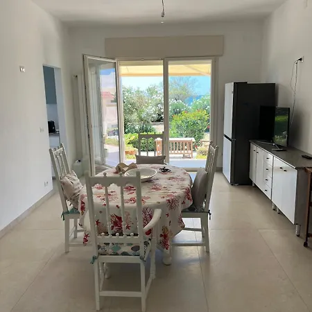 Buganvilla Sul Mare Indipendente Con Parcheggio Privato Вилла *